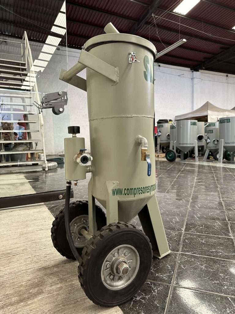 SANDBLASTER-SB70kg-17